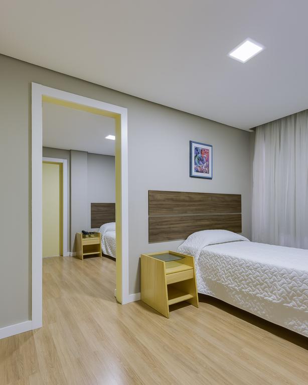 Hotel Lavenue Куритиба Екстериор снимка
